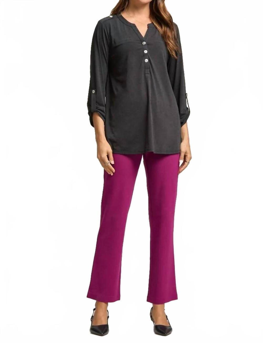 NEW DEAR SCARLETT wrinkle free blouse in black